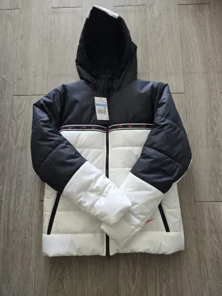 Chaqueta Nike Negra y Blanca Talla M