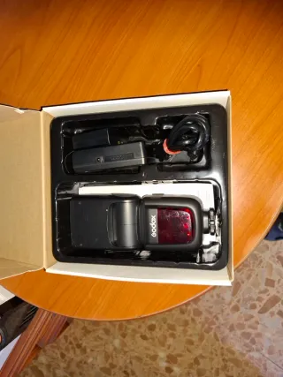 Flash Godox V860II per Fuji