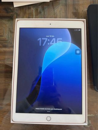 iPad Blanco 8th Generation WI-FI 128 GB