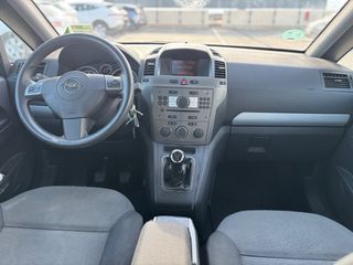 OPEL ZAFIRA Cosmo 7 plz 2007 121.000 km Etiqueta C