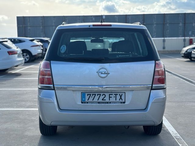 OPEL ZAFIRA Cosmo 7 plz 2007 121.000 km Etiqueta C