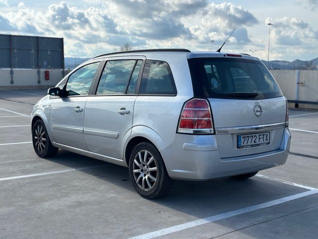 OPEL ZAFIRA Cosmo 7 plz 2007 121.000 km Etiqueta C