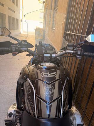 BMW R 1200 GS Adventure con Accesorios negosiables