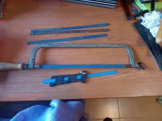 Serrucho y sierra marquetería