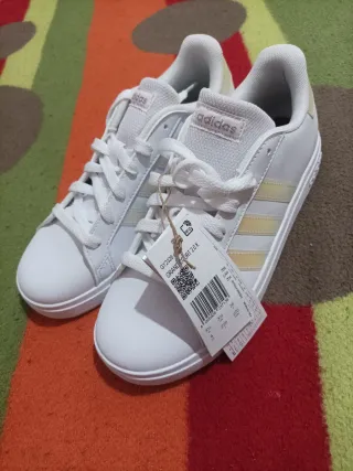 Zapatillas Adidas Grand Court 2.0 Niña