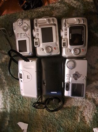 6 fotocamere: Olympus Digital, Kodak, Konica, Beep