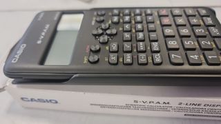 CALCULADORA CASIO FX82 MS