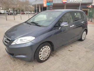 Honda FR-V 2005