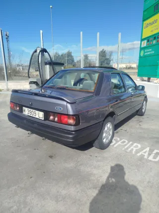 Ford Sierra 1990