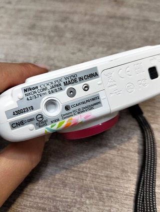 Cámara Nikon Coolpix W150 Floral