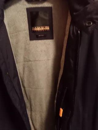 Chaquetas Napapijri azul y verde oliva