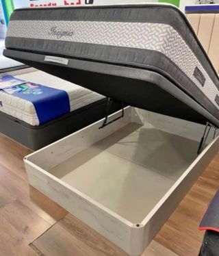 Colchones y canapés nuevos