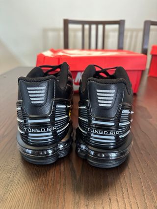 Nike Air Max Plus Tuned Negras