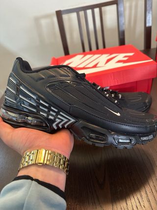 Nike Air Max Plus Tuned Negras