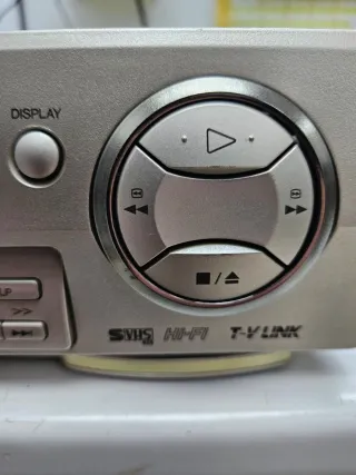 JVC HR-S6600 Super VHS Mando universal