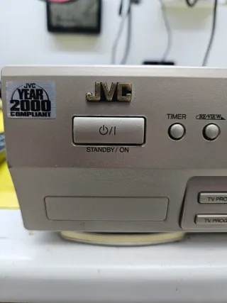 JVC HR-S6600 Super VHS Mando universal