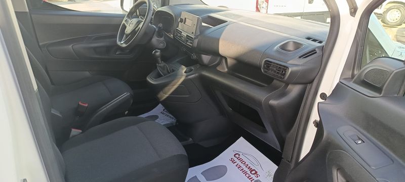 Opel Combo 2022, foto 13