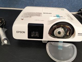 Proyector Epson EB-536Wi Interactivo WXGA