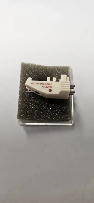 Puntina Audio-Technica AT3250