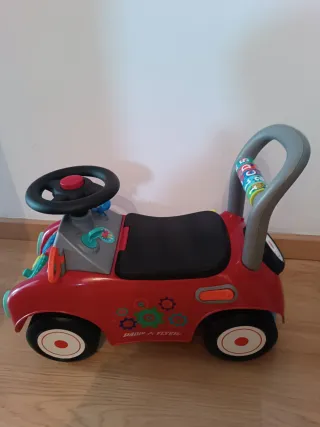 Correpasillos infantil con volante y engranajes