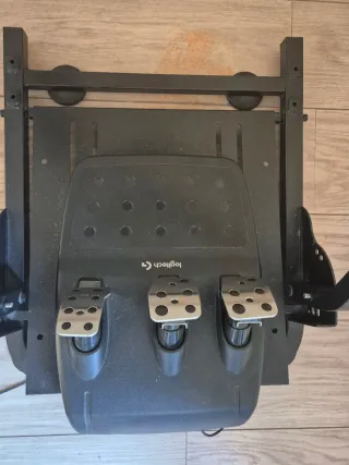 Logitech G29 Volante y Pedales