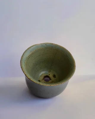 Maceta cerámica artesanal verde