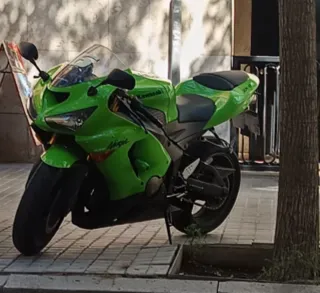 Kawasaki Ninja 636 Verde