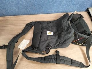 Ergobaby Mochila portabebé Adapt Negro