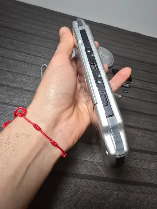 PSP Slim 2004 Final Fantasy Edición Plata