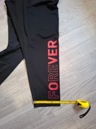 Mallas deportivas negras con detalle rojo XL