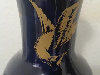 Lámpara de cerámica azul y dorada