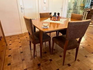 Salón comedor madera y tela