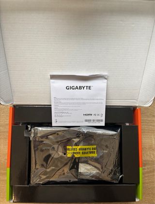 Tarjeta Gráfica Gigabyte RTX 4060 OC 8GB