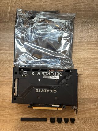 Tarjeta Gráfica Gigabyte RTX 4060 OC 8GB