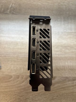 Tarjeta Gráfica Gigabyte RTX 4060 OC 8GB