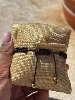 Pulsera Perla Tejida Macramé Negra