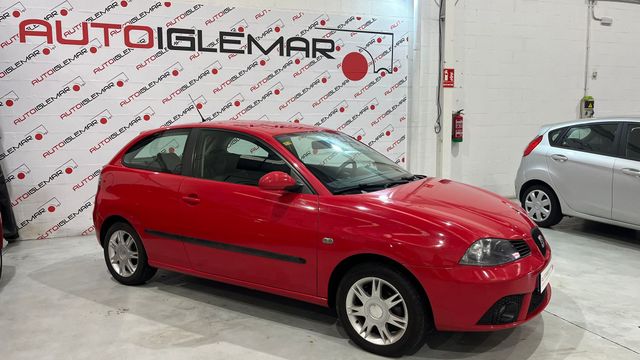 SEAT Ibiza 1.4 16V 85CV