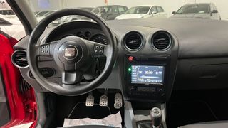 SEAT Ibiza 1.4 16V 85CV