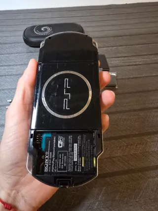 PSP Slim 3004 Japón Edición Negra