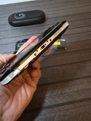 PSP Slim 3004 Japón Edición Negra