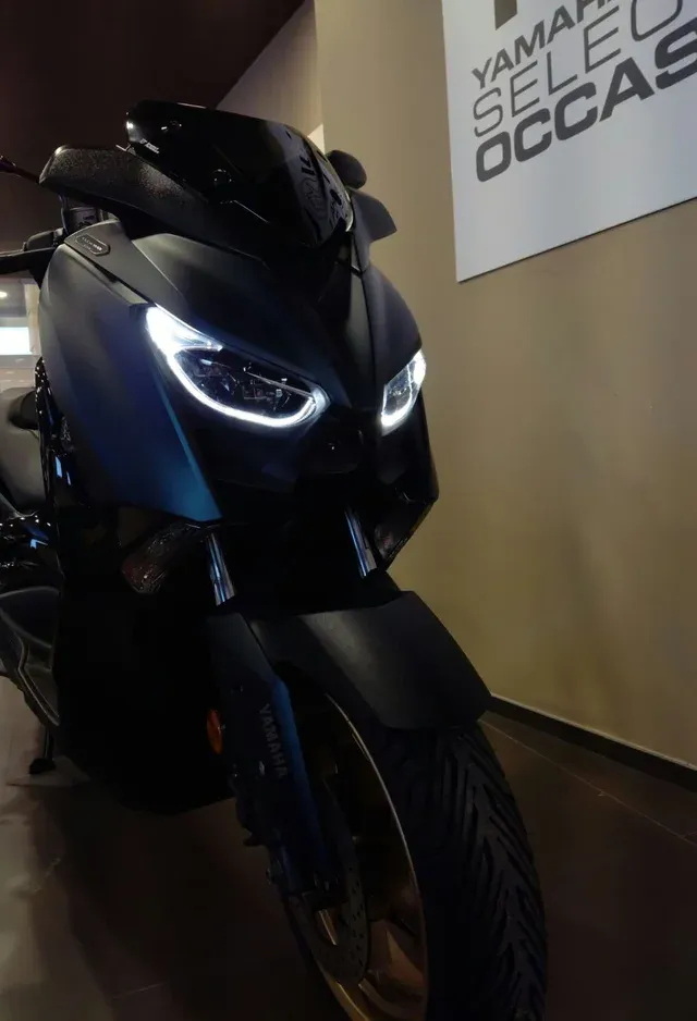 YAMAHA X MAX 125 TECH MAX - PETROL