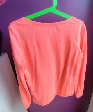 Jersey fino naranja con tachuelas