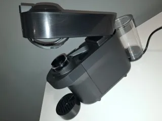 Cafetera Nespresso Vertuo Pop DeLonghi