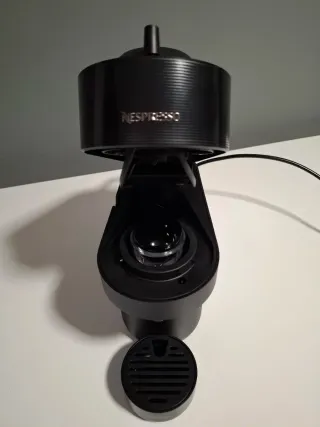 Cafetera Nespresso Vertuo Pop DeLonghi