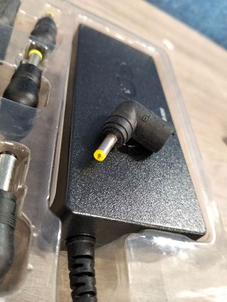 Adaptador de corriente Ngs automatic 90w