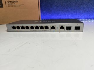 Zyxel XGS1010-12 Switch 12 Puertos Multi-Gigabit