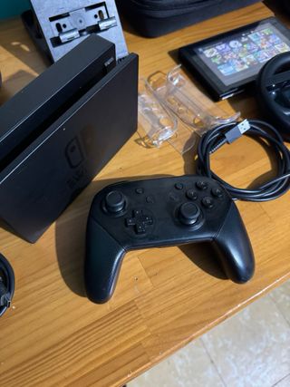 Nintendo Switch + Accesorios