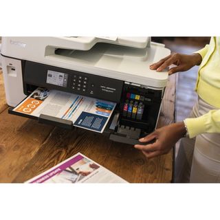 Brother MFC-J6540DW Impresora Multifunción A3 Color Wi-Fi