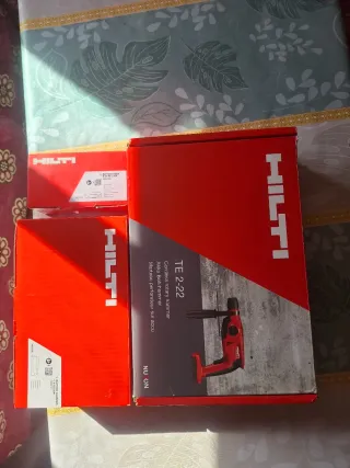 Hilti TE 2-22 con cargador y batería