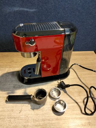 De'Longhi Dedica - Cafetera EC680.R